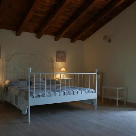 Casa Farlazzo Bed & Breakfast